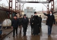 Митрополит Герман посетил переданный епархии Братский корпус Знаменского монастыря