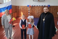 День знаний в школе села Полукотельниково Обоянского района Курской области